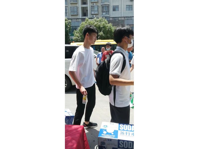 增健饮品为高考学子助力